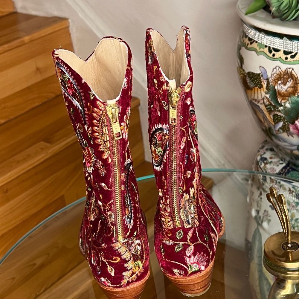 Newmomo Newyorkevy Embroideredvelvetboots — image 4 of 8